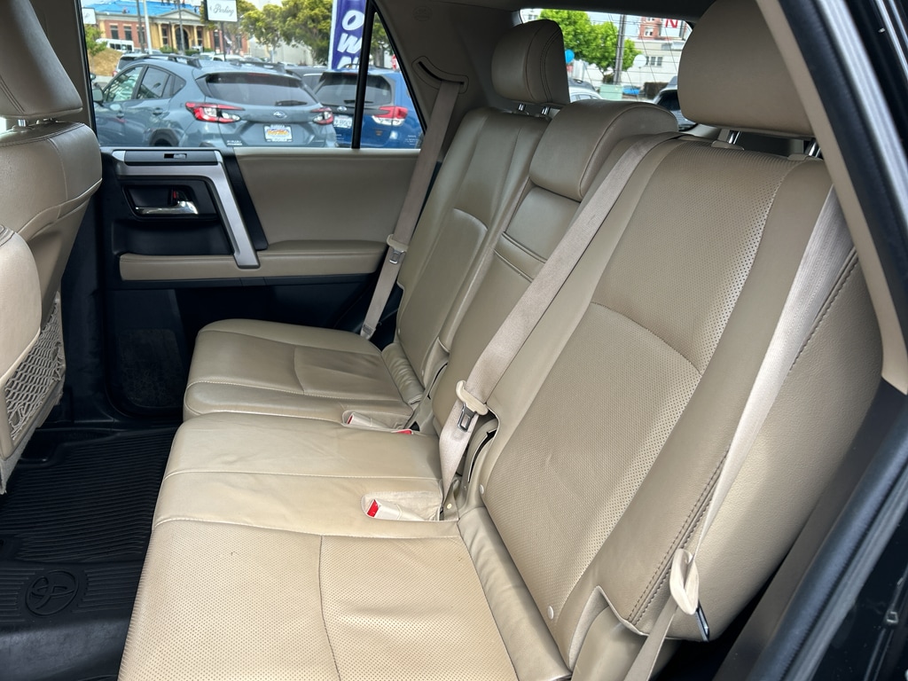 2022 Toyota 4Runner Limited - Photo 10