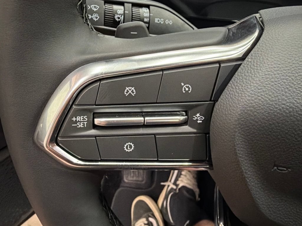 2027 Chevrolet Equinox LT - Photo 12