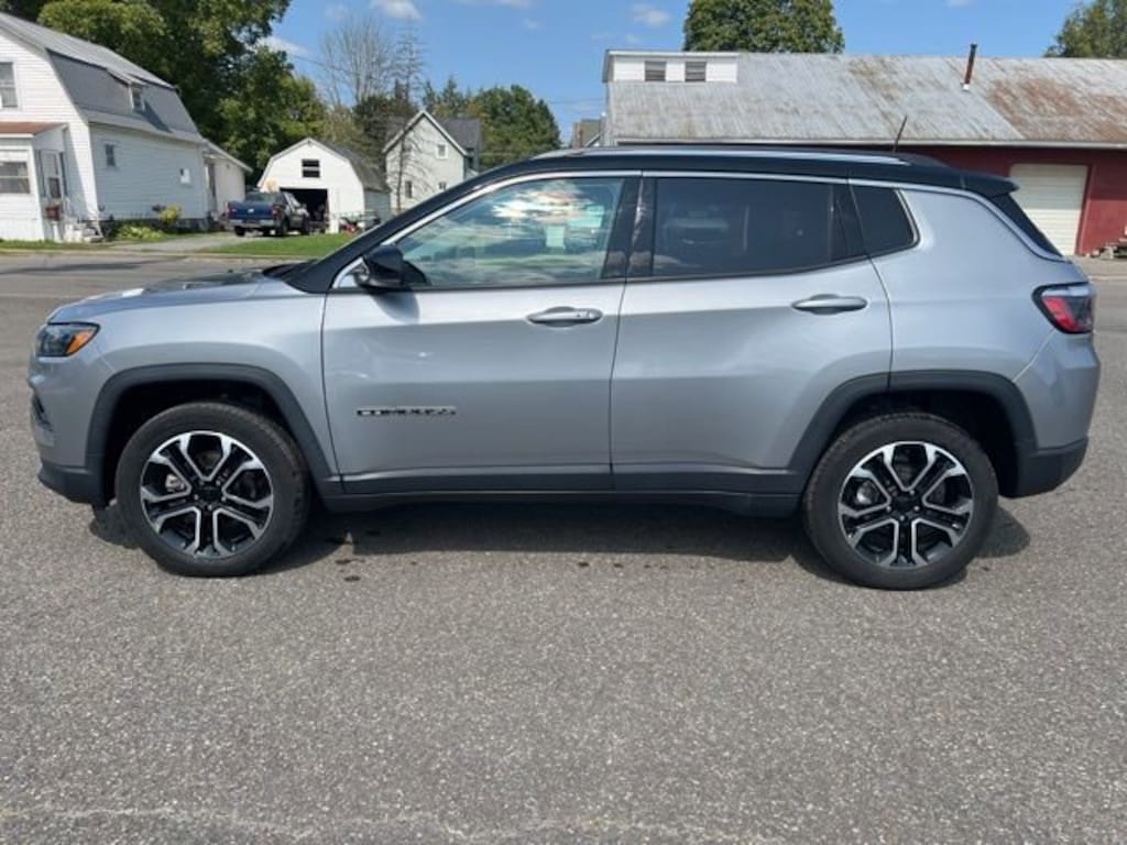 Used 2022 Jeep Compass Limited