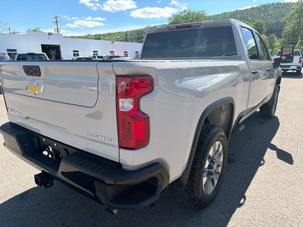 2026 Chevrolet Silverado 2500 HD Custom - Photo 7