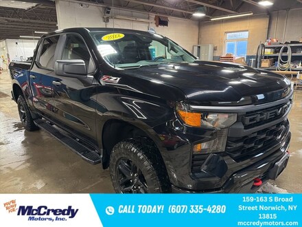 2022 Chevrolet Silverado 1500 Custom Trail Boss Truck