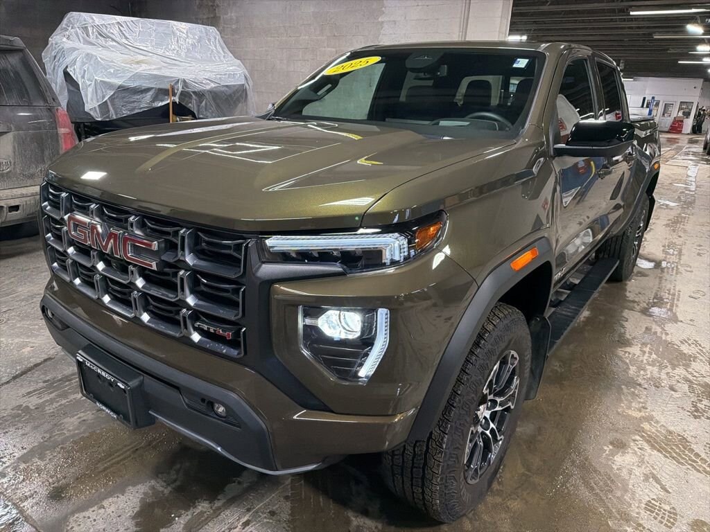Used 2025 GMC Canyon AT4 Truck