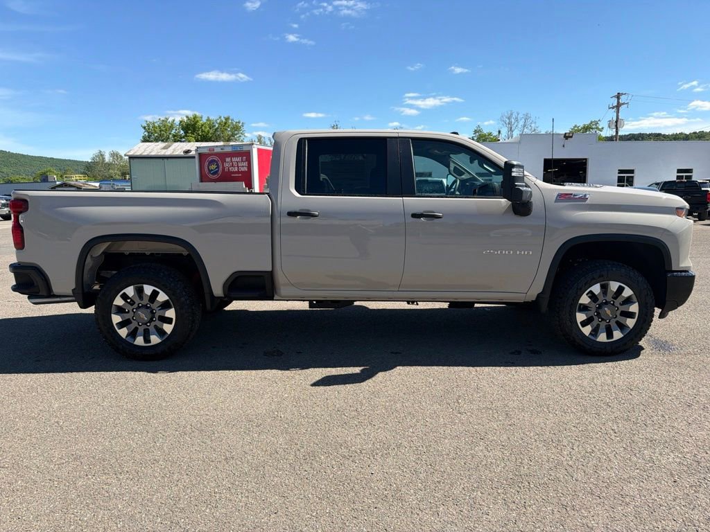 2026 Chevrolet Silverado 2500 HD Custom - Photo 8