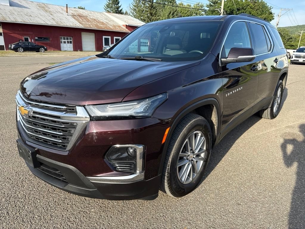 Used 2023 Chevrolet Traverse LT Cloth SUV