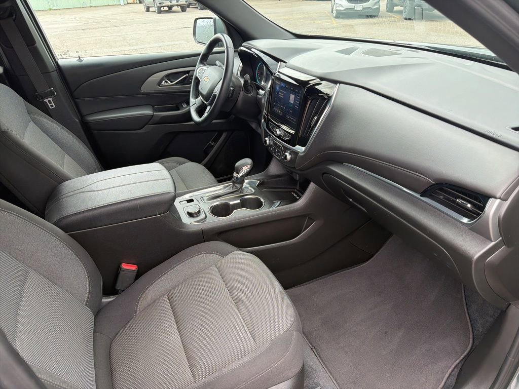 2023 Chevrolet Traverse 1LT - Photo 22