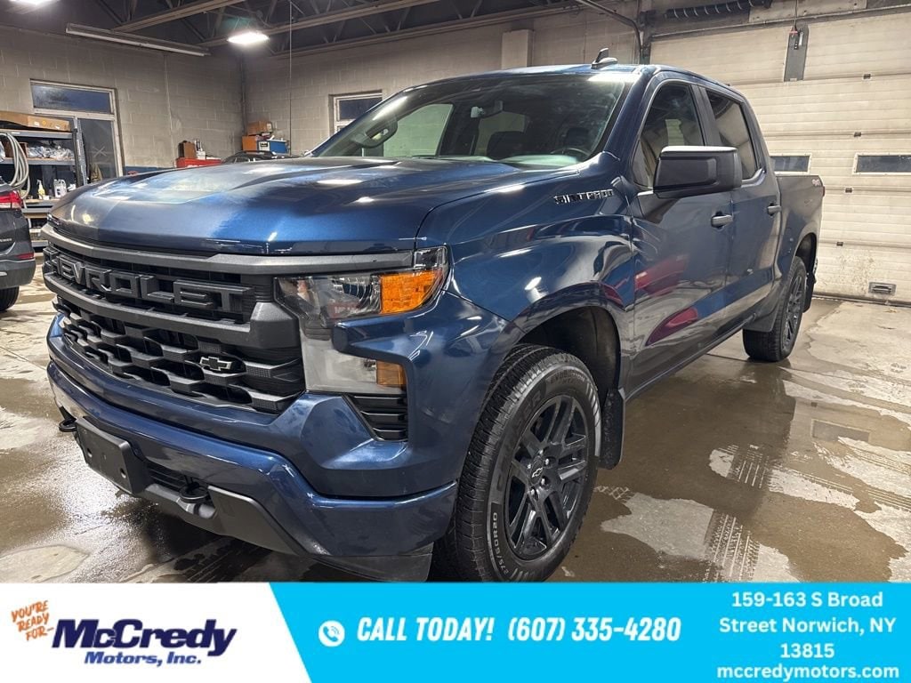 2023 Chevrolet Silverado 1500 Custom's photo