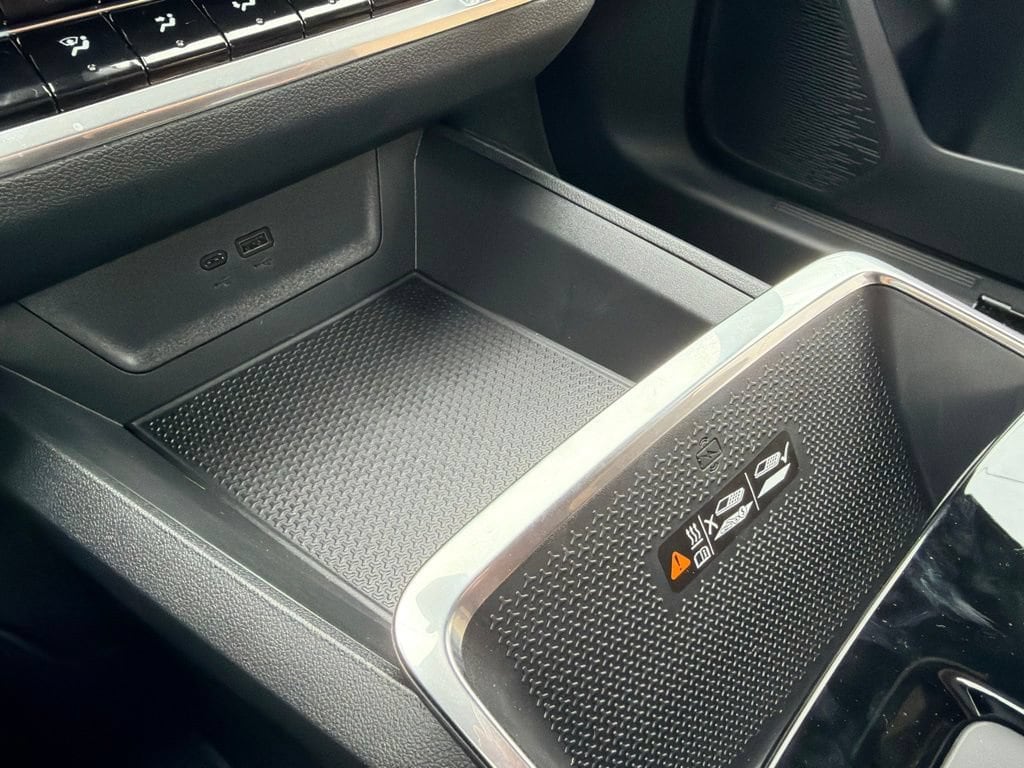 2027 Chevrolet Equinox ACTIV - Photo 17