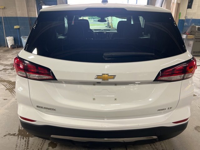 2023 Chevrolet Equinox LT photo 3