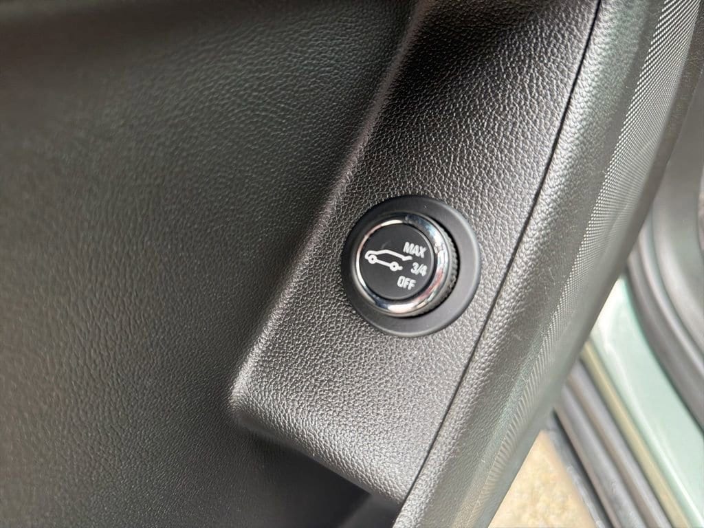 2023 Chevrolet Traverse 1LT - Photo 9