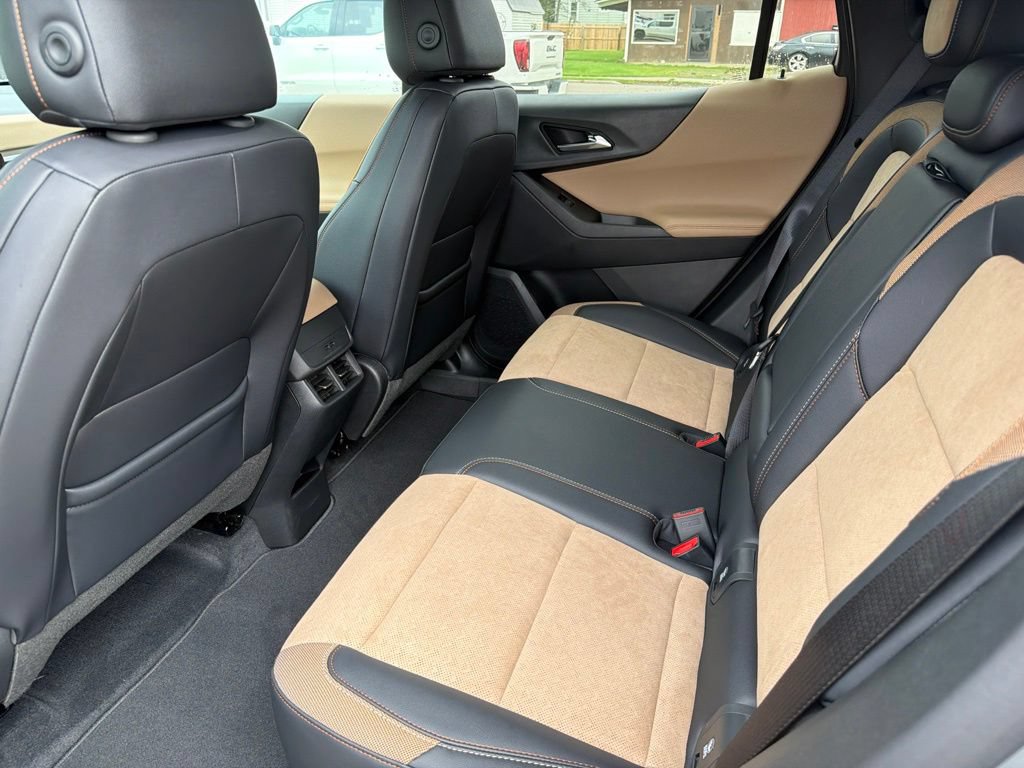 2027 Chevrolet Equinox ACTIV - Photo 19