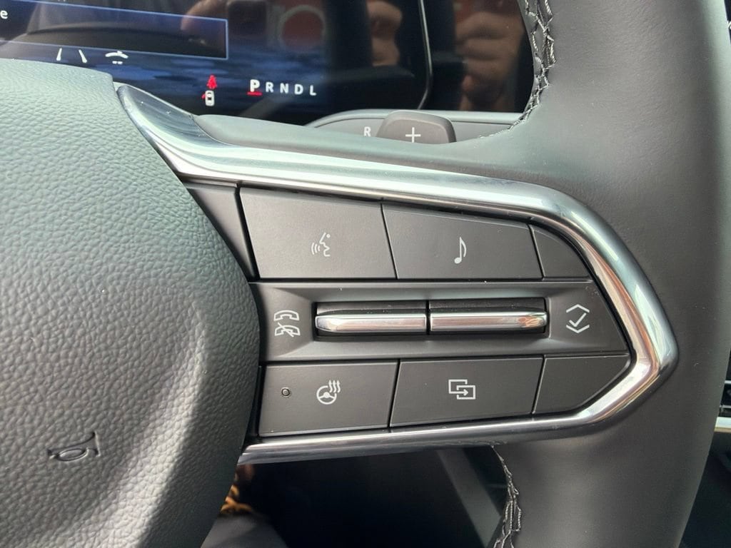 2027 Chevrolet Equinox ACTIV - Photo 13