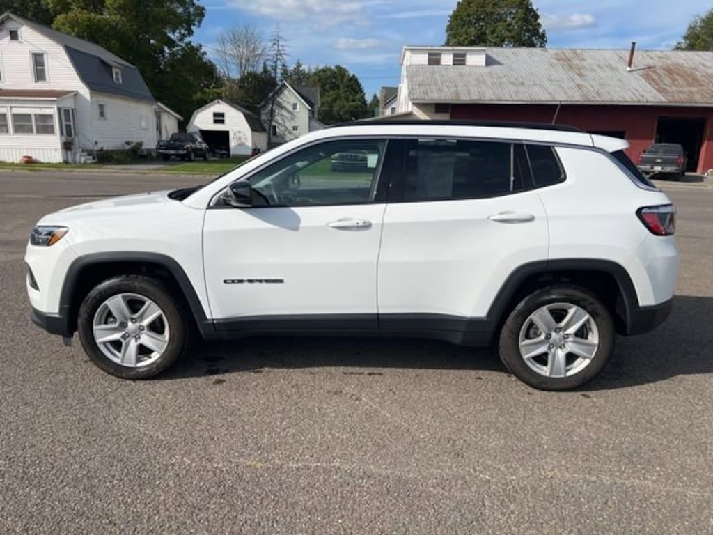 Used 2022 Jeep Compass Latitude