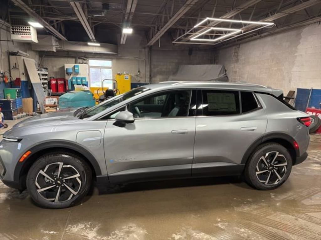New 2026 Chevrolet Equinox EV LT SUV