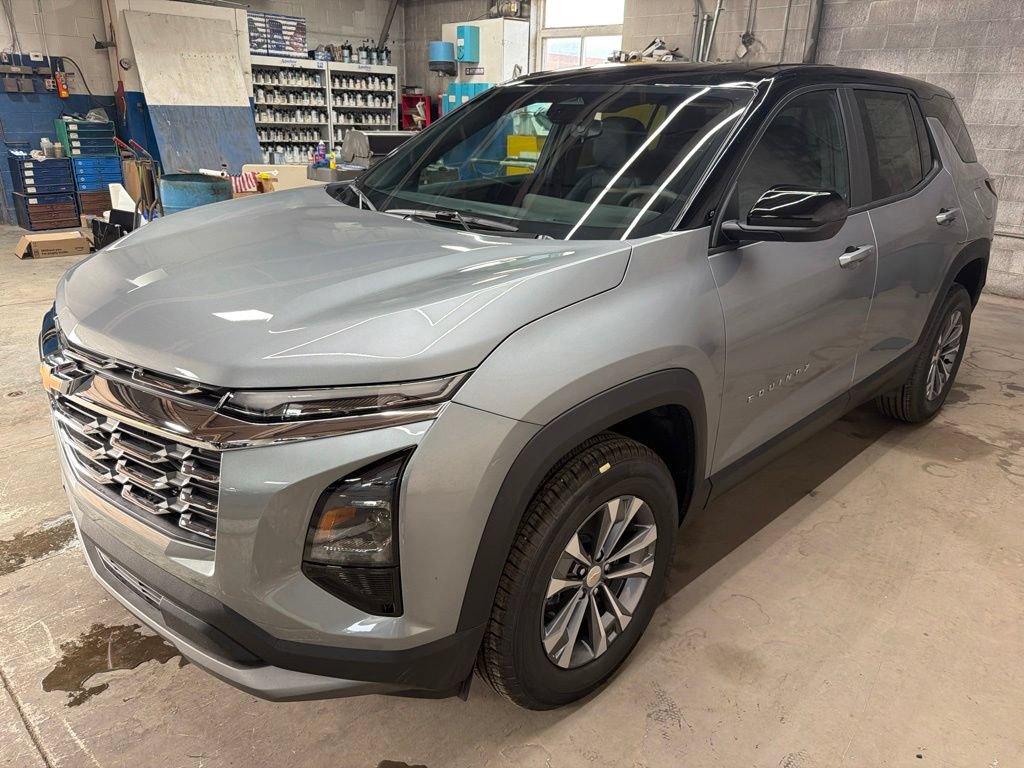 2027 Chevrolet Equinox LT - Photo 3