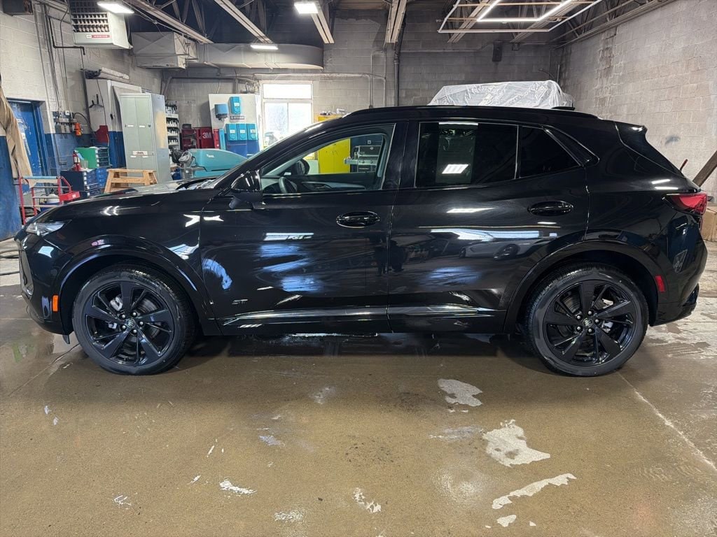 Used 2025 Buick Envision Sport Touring SUV