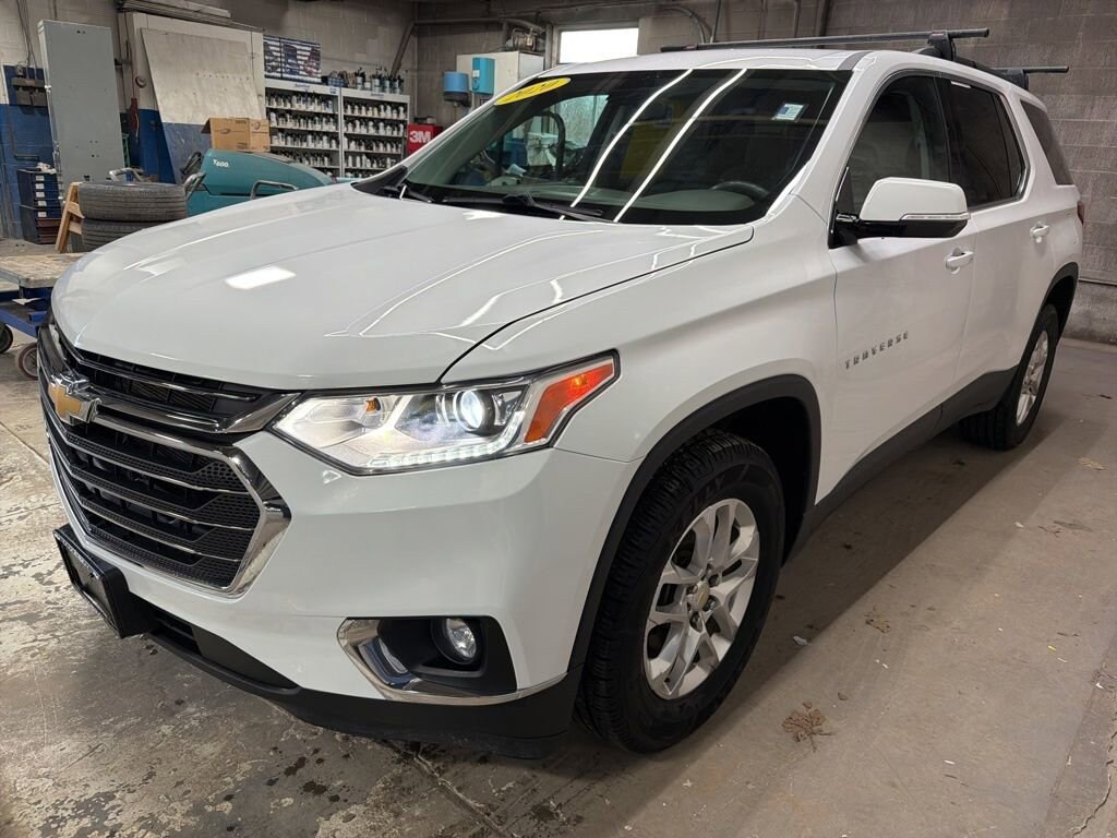 Used 2020 Chevrolet Traverse LT Cloth SUV