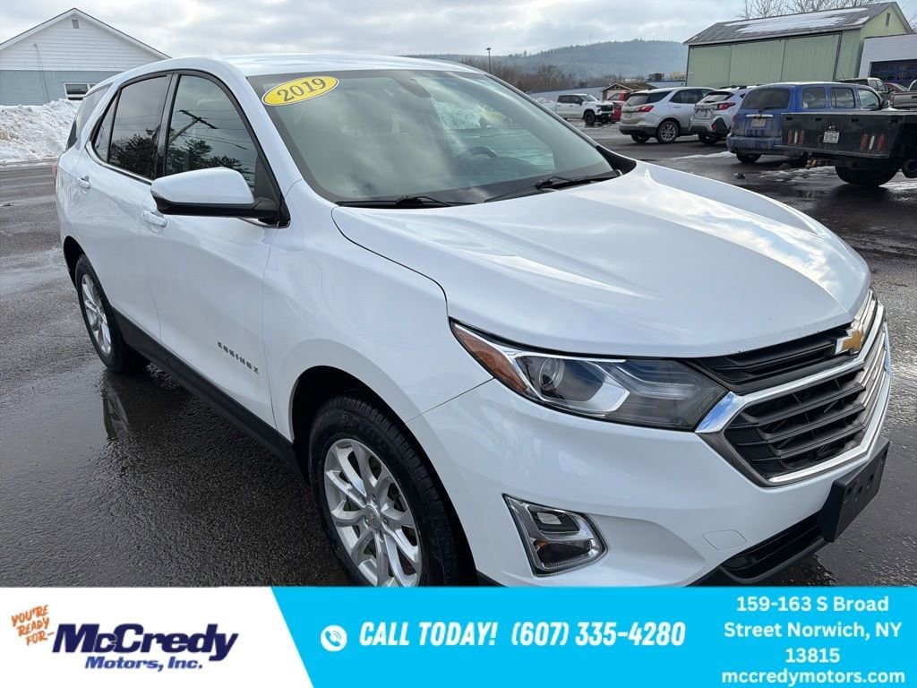 2019 Chevrolet Equinox LT's photo