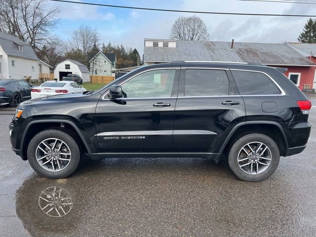 Used 2019 Jeep Grand Cherokee Laredo E with VIN 1C4RJFAG9KC819173 for sale in Norwich, NY