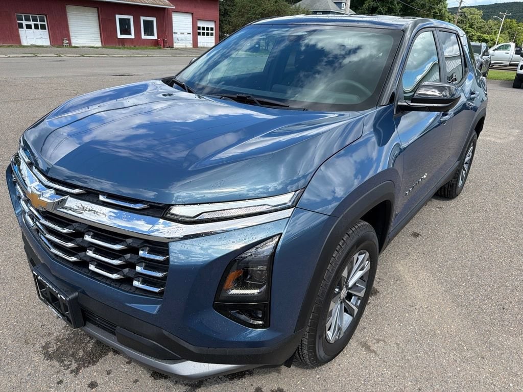 New 2027 Chevrolet Equinox LT SUV