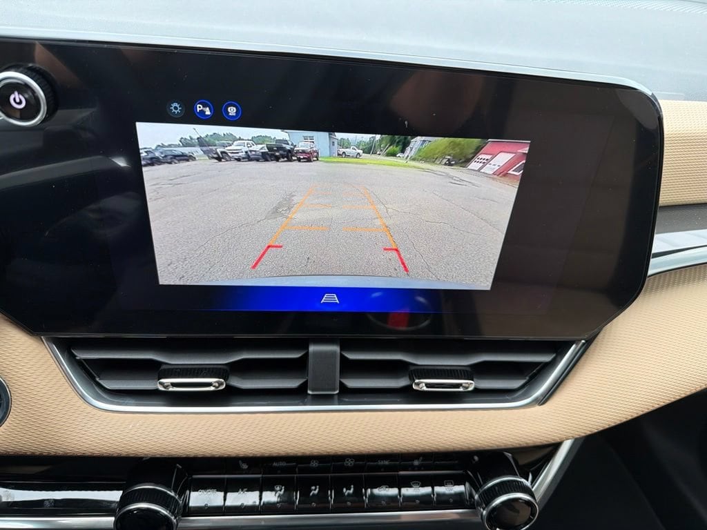 2027 Chevrolet Equinox ACTIV - Photo 16