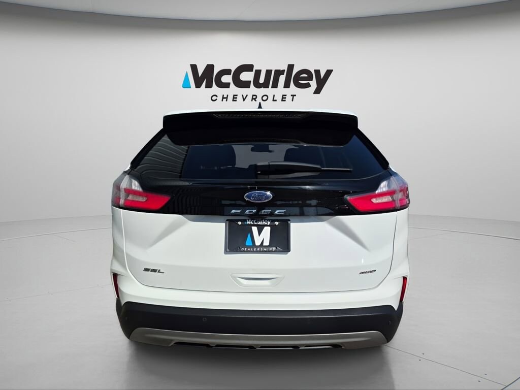 Used 2024 Ford Edge SEL