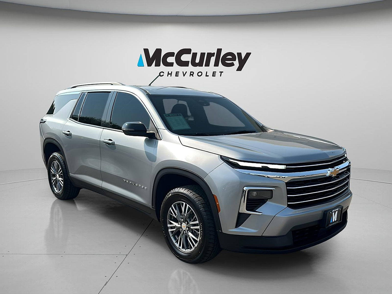 2025 Chevrolet Traverse LT SUV