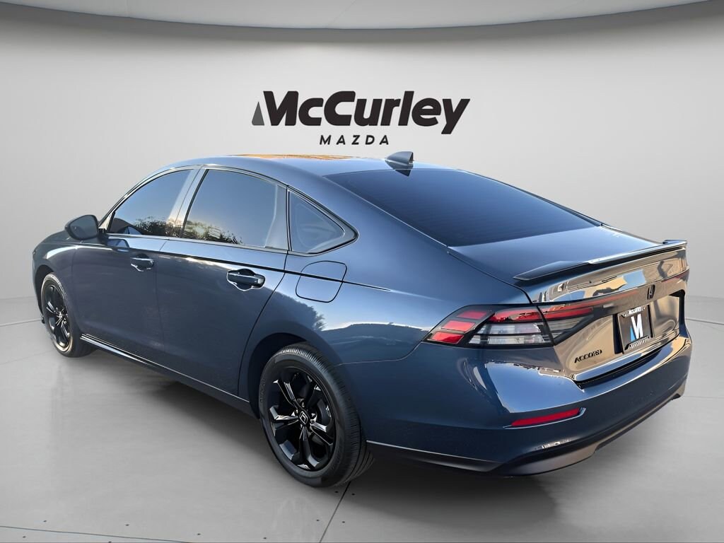 Used 2025 Honda Accord Sedan SE