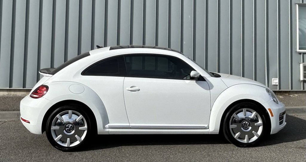 Used 2017 Volkswagen Beetle SEL with VIN 3VWJ17AT4HM625087 for sale in Pasco, WA