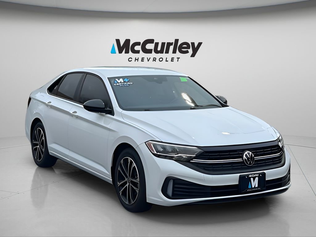 2022 Volkswagen Jetta Sport's photo