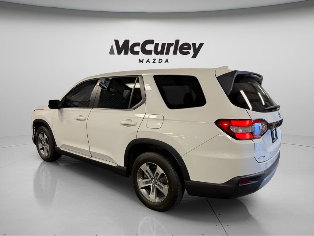 Used 2023 Honda Pilot EX-L 7 Passenger SUV