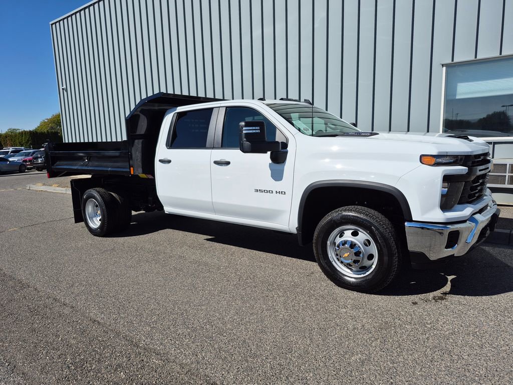 2025 Chevrolet Silverado 3500HD Work Truck's photo