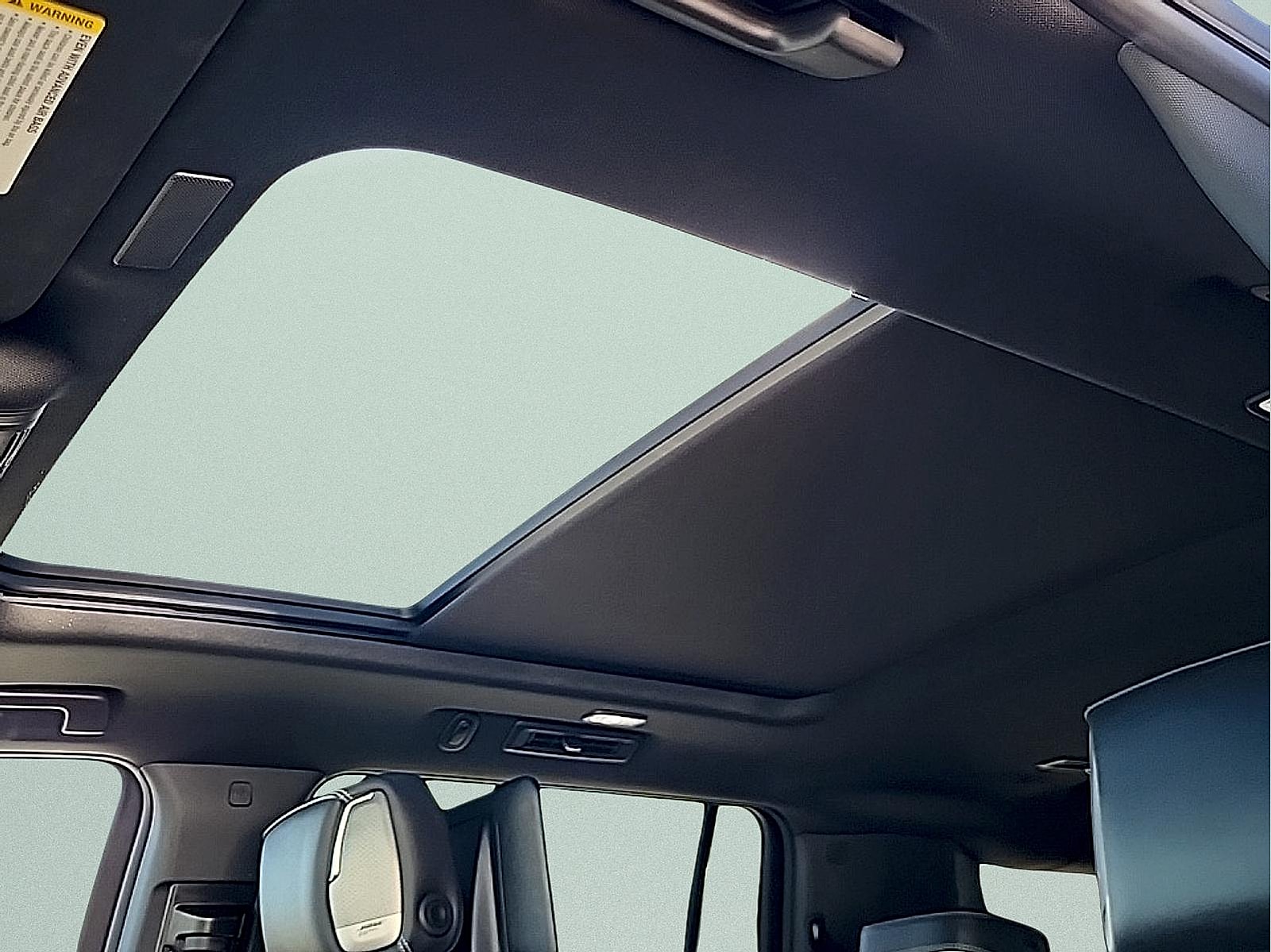 2025 GMC Yukon XL AT4 Ultimate - Photo 17