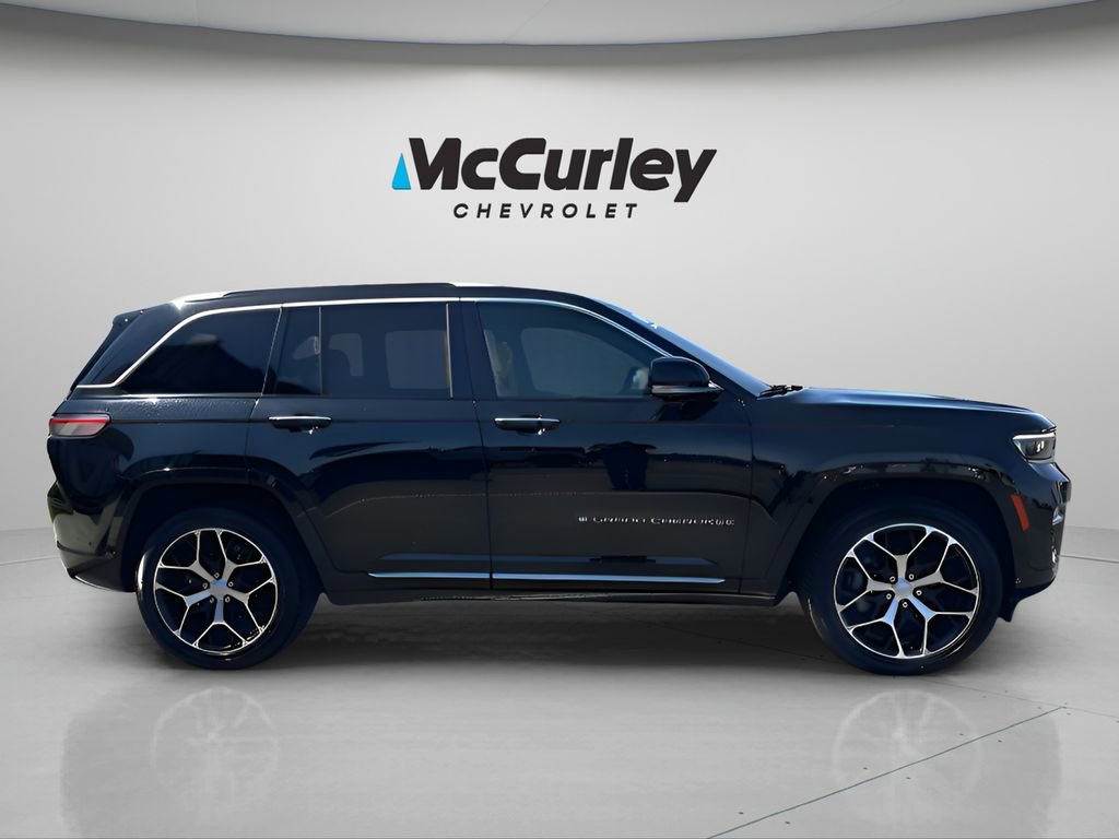 2023 Jeep Grand Cherokee Summit Reserve photo 4