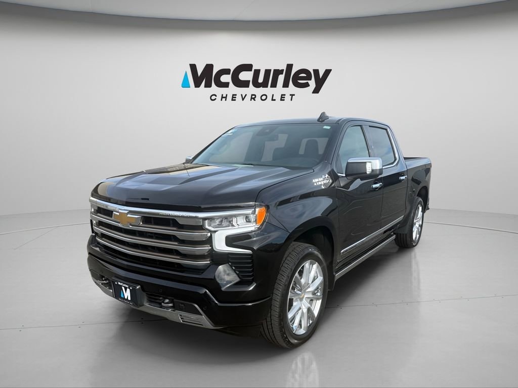 2022 Chevrolet Silverado 1500 High Country's photo