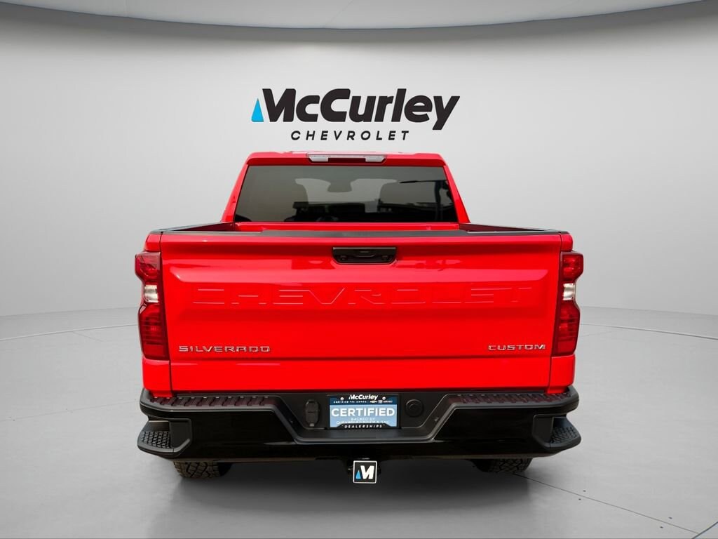 2024 Chevrolet Silverado 1500 Custom Trail Boss photo 4