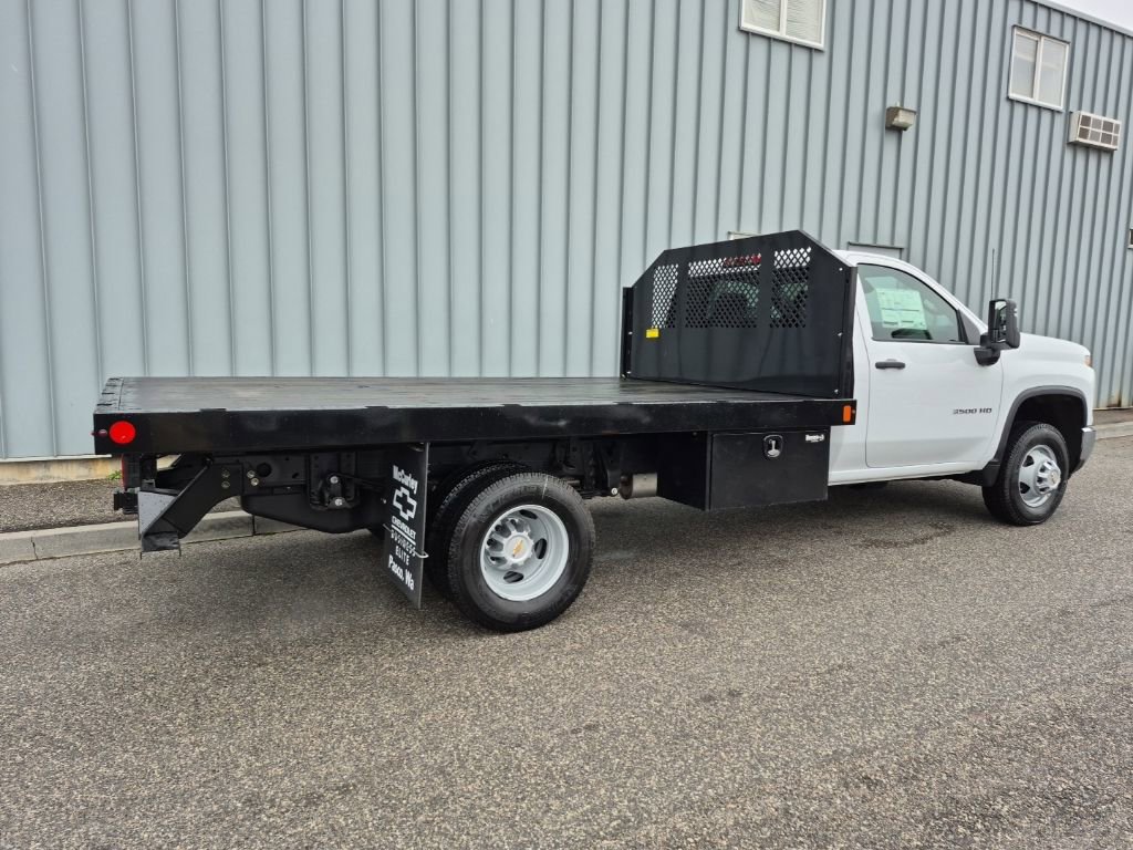 2025 Chevrolet Silverado 3500HD Work Truck photo 3