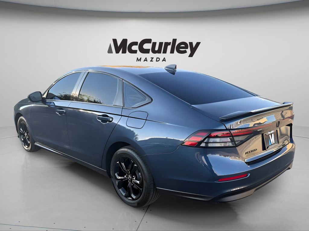 2025 Honda Accord SE photo 3