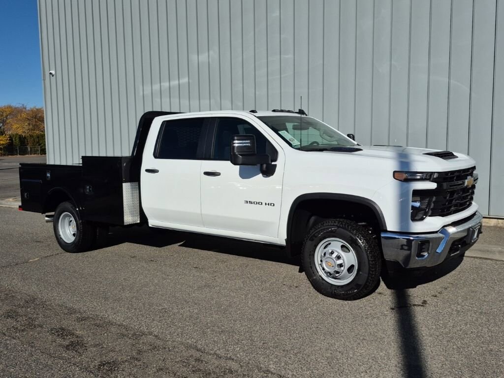 New 2025 Chevrolet Silverado 3500 HD Chassis Cab Work Truck Truck
