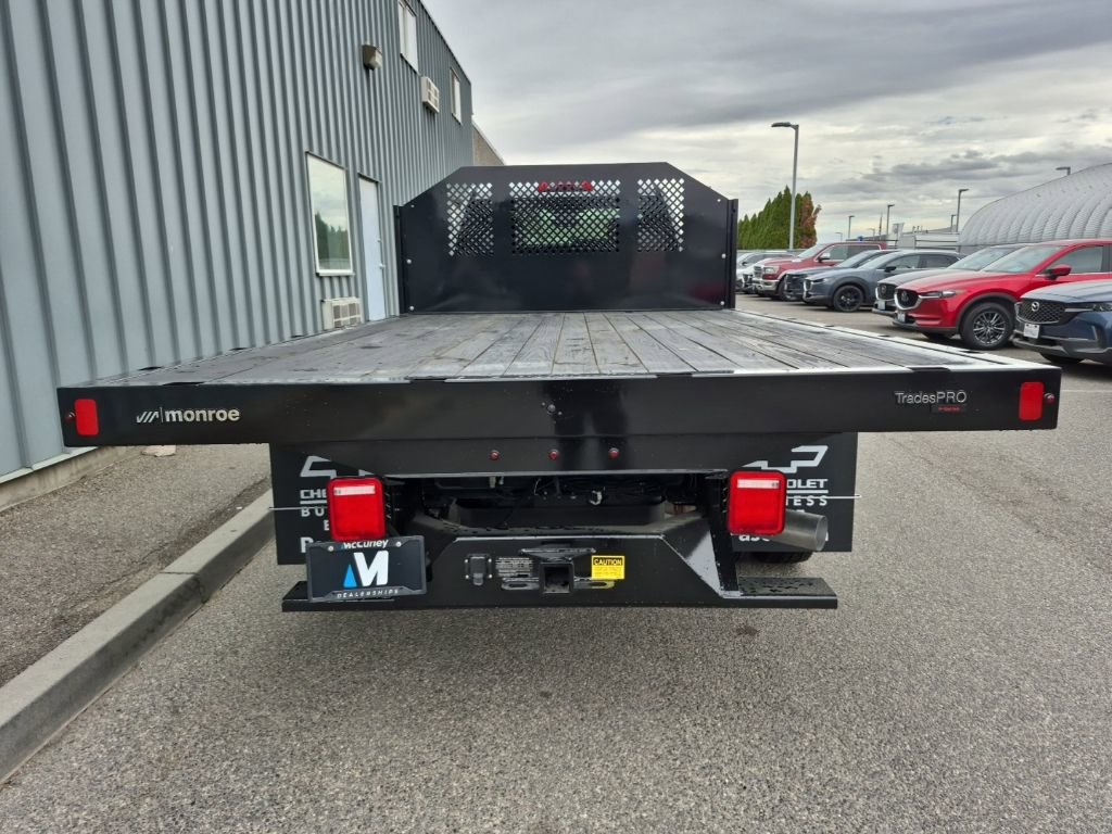 2025 Chevrolet Silverado 3500HD Work Truck photo 4