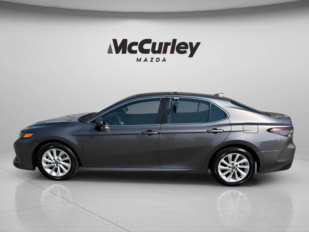 2024 Toyota Camry LE photo 2