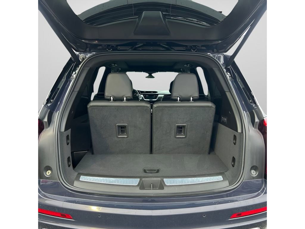 2025 Cadillac XT5 Premium Luxury photo 3