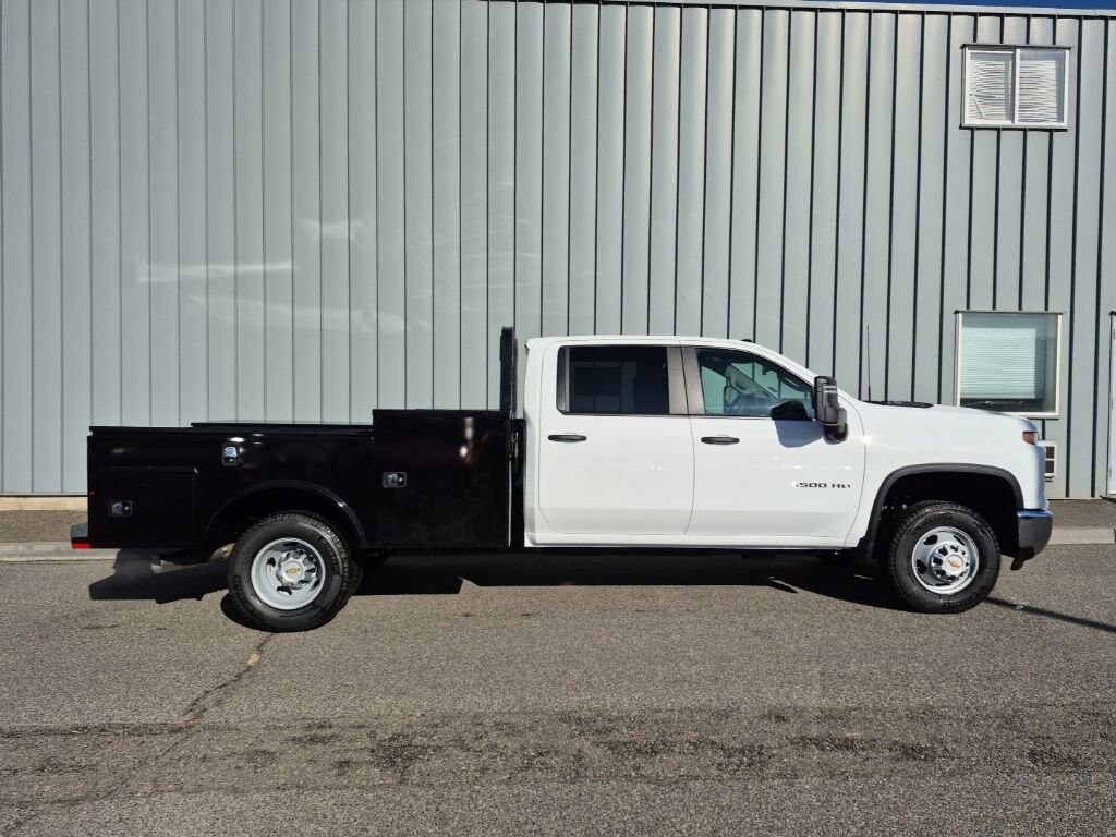 New 2025 Chevrolet Silverado 3500 HD Chassis Cab Work Truck Truck