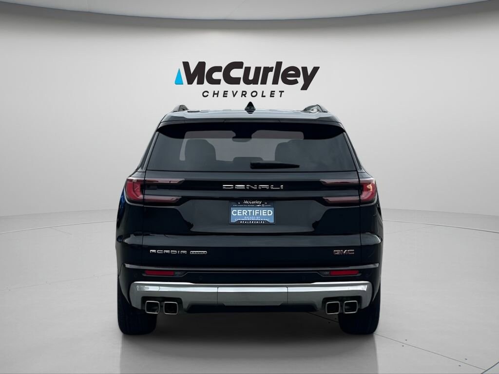 2025 Gmc Acadia Denali photo 4
