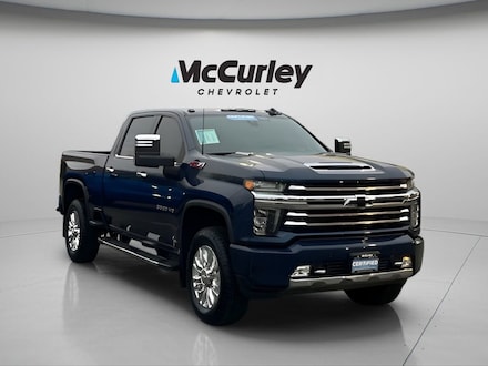 2023 Chevrolet Silverado 3500 HD High Country Truck Crew Cab