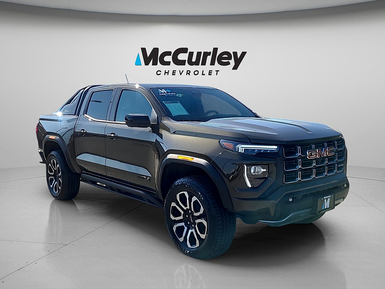 2025 GMC Canyon AT4