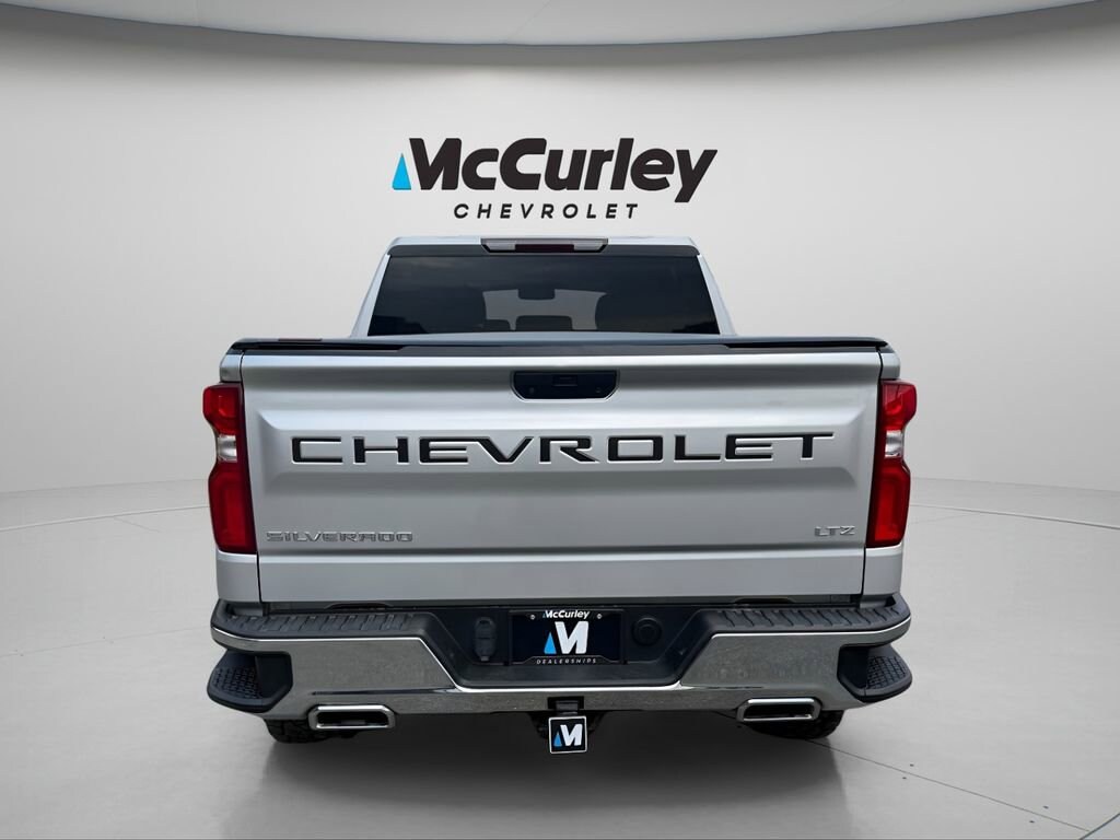2019 Chevrolet Silverado 1500 LTZ photo 4