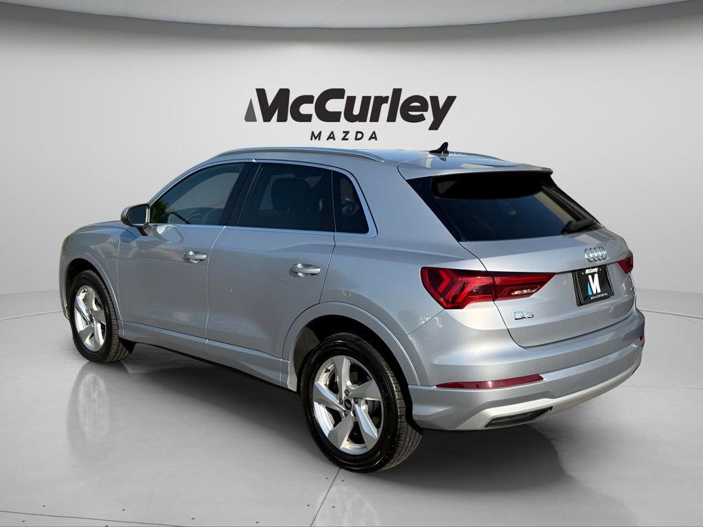 2021 Audi Q3 Premium photo 2