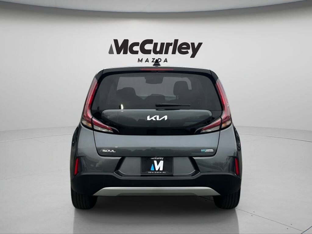 Used 2024 Kia Soul EX Hatchback