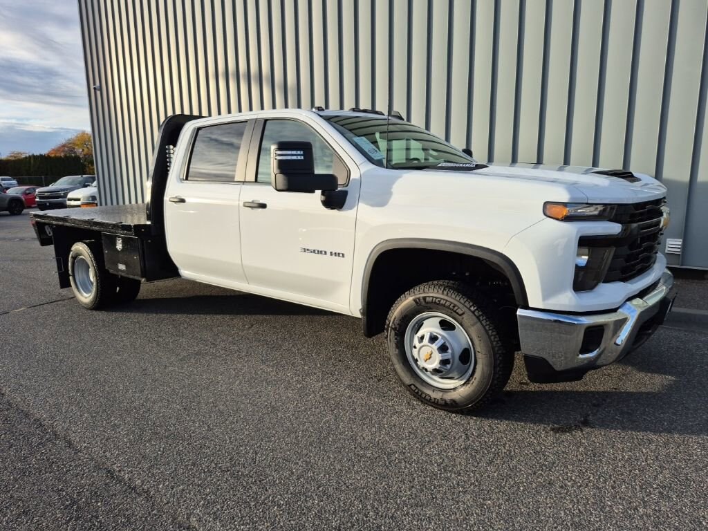 New 2025 Chevrolet Silverado 3500 HD Chassis Cab Work Truck Truck