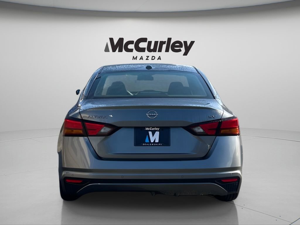 2023 Nissan Altima 2.5 SV photo 2